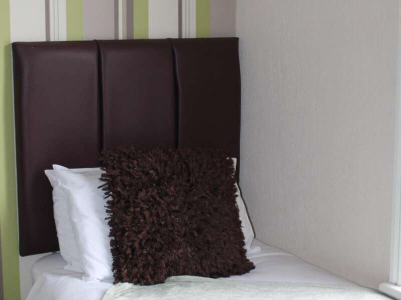 Twin En-Suite Room (Room Only)